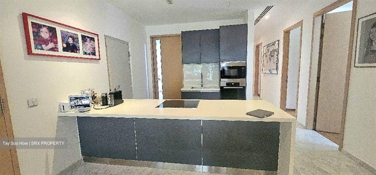 Turquoise (D4), Condominium #568680551